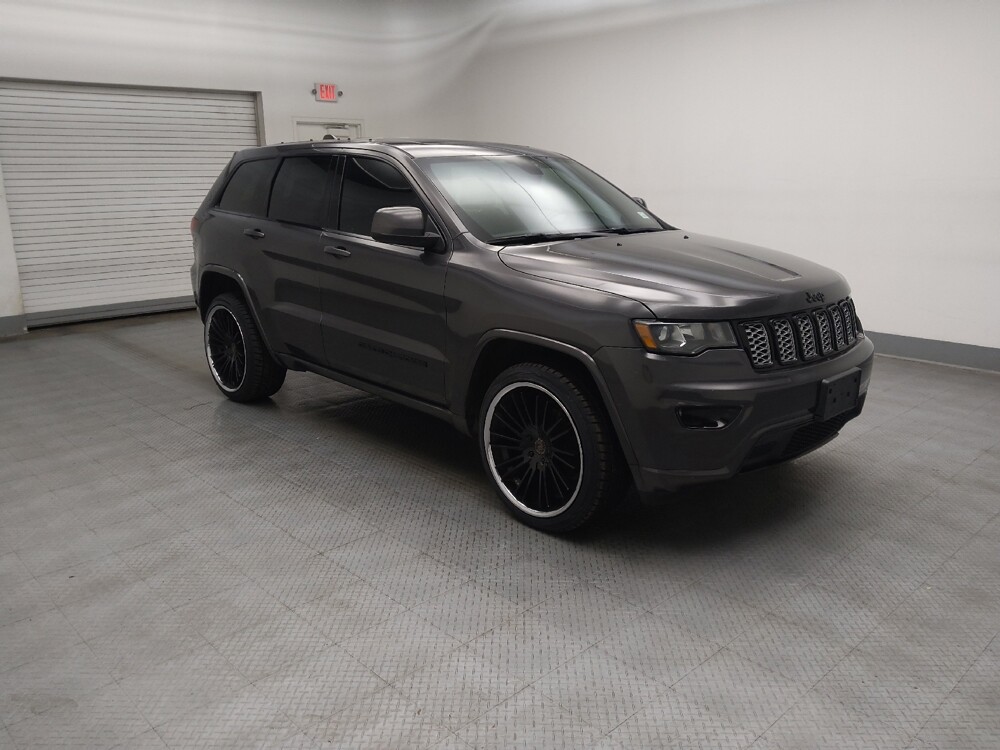 2019 Jeep Grand Cherokee in Des Moines, IA 50310 - 18116677 11