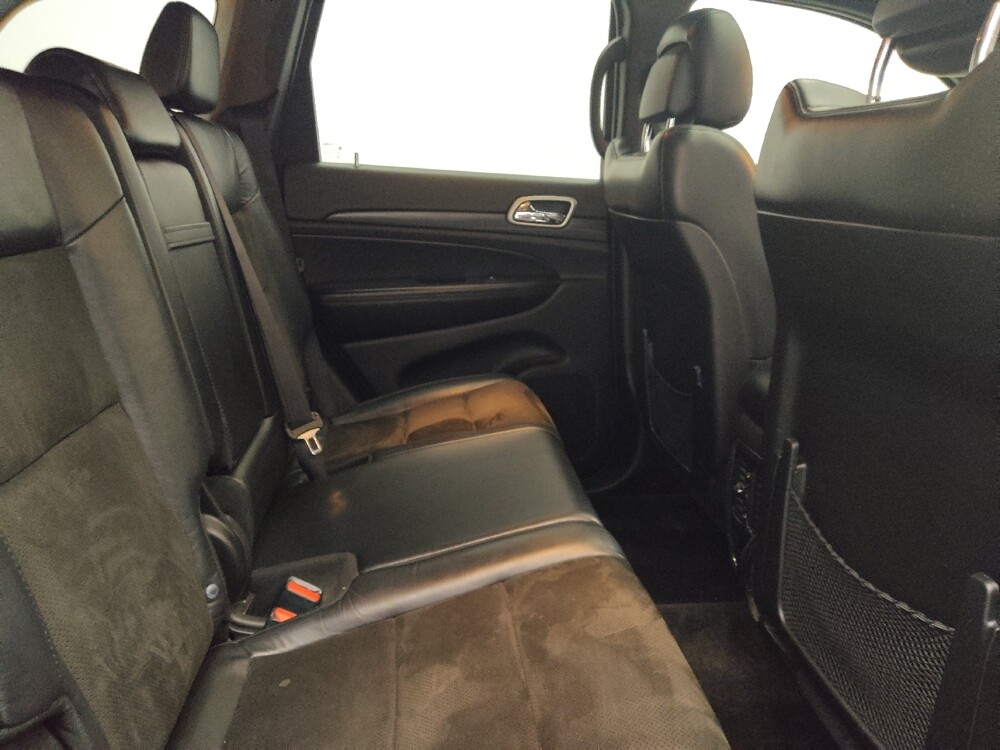 2019 Jeep Grand Cherokee in Des Moines, IA 50310 - 18116677 19