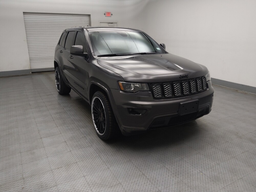 2019 Jeep Grand Cherokee in Des Moines, IA 50310 - 18116677 13