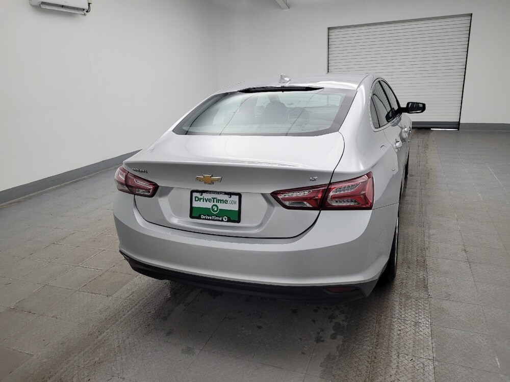 2020 Chevrolet Malibu in Columbus, OH 43231 - 18116681 7