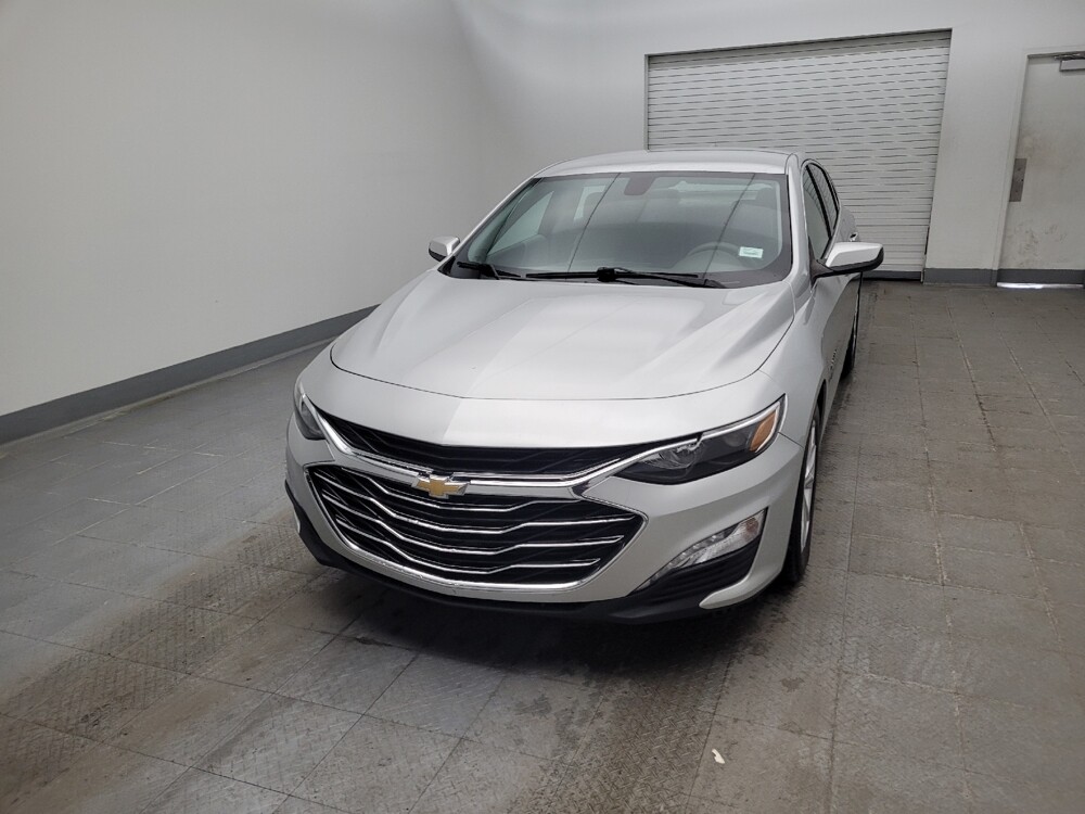 2020 Chevrolet Malibu in Columbus, OH 43231 - 18116681 15