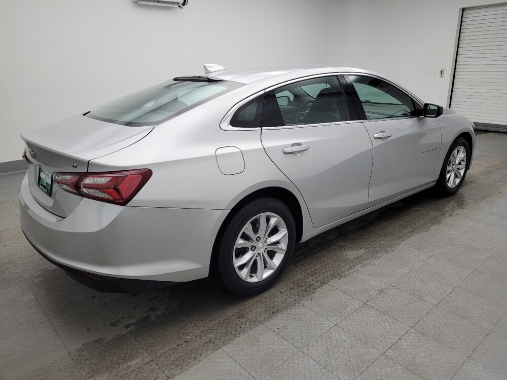 2020 Chevrolet Malibu in Columbus, OH 43231 - 18116681 10
