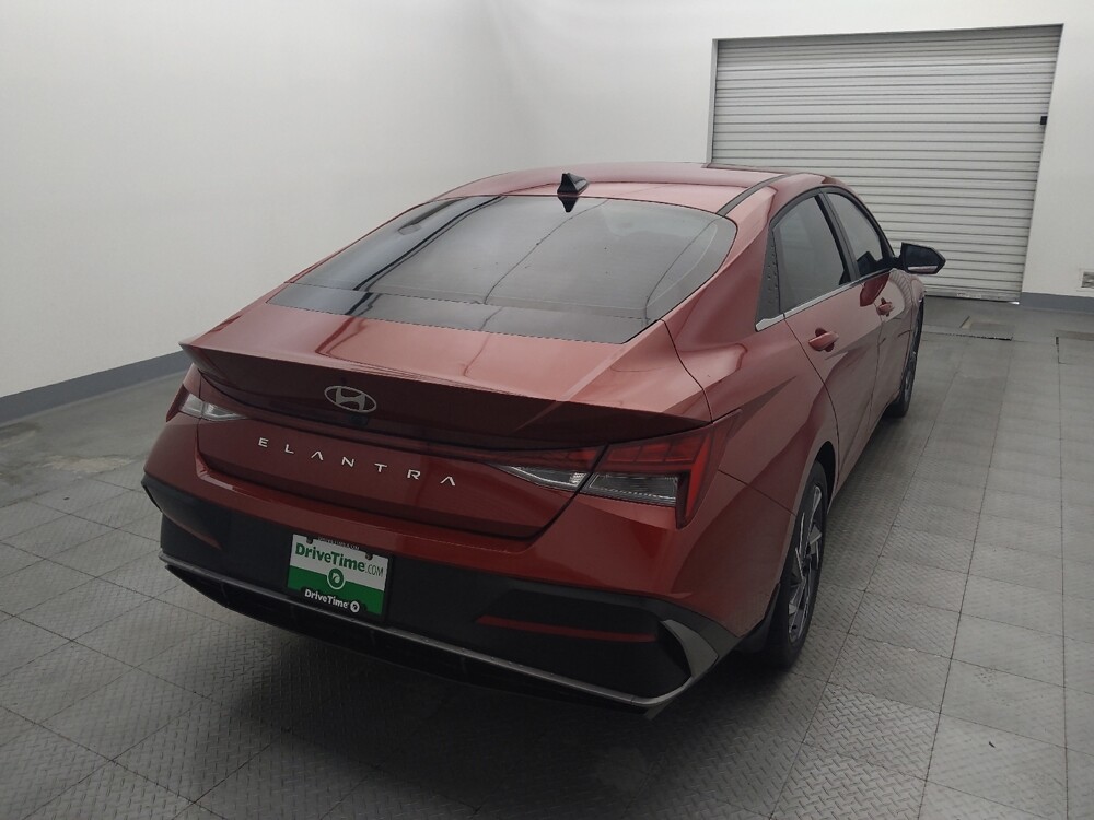 2025 Hyundai Elantra in Round Rock, TX 78664 - 18116683 7
