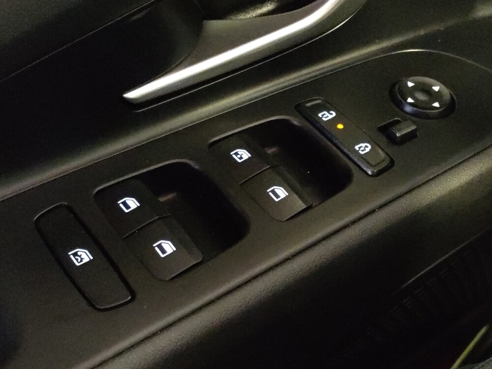 2025 Hyundai Elantra in Round Rock, TX 78664 - 18116683 27