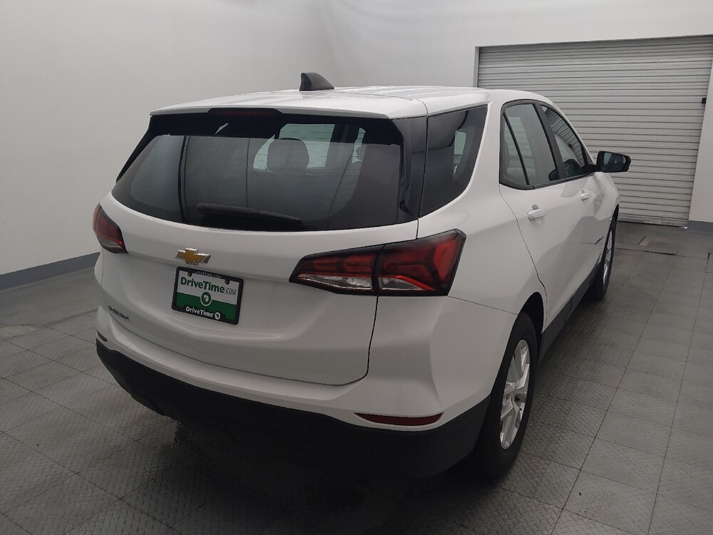 2022 Chevrolet Equinox in Houston, TX 77074 - 18116689 7