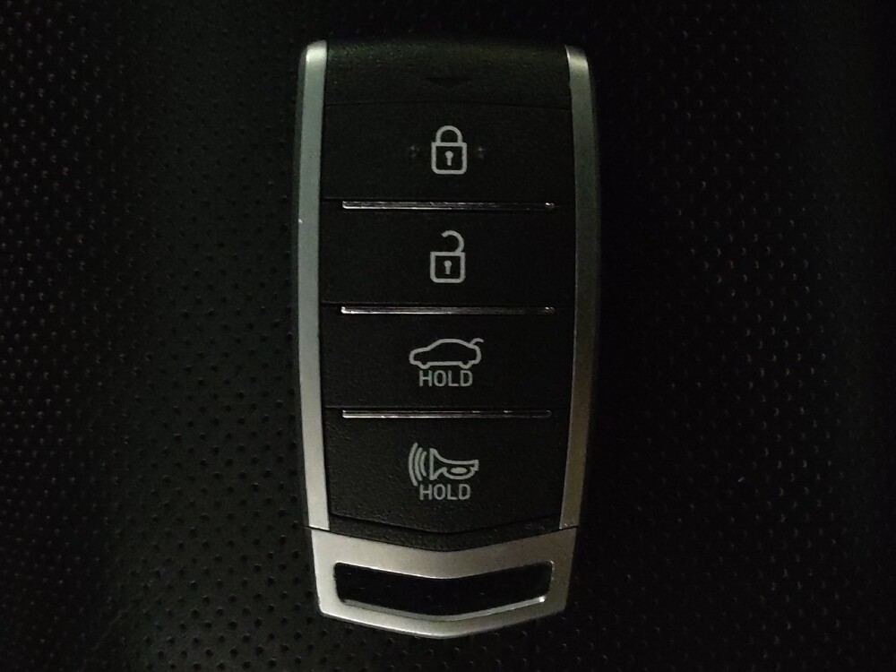 2018 Genesis G80 in Sanford, FL 32773 - 18116696 32