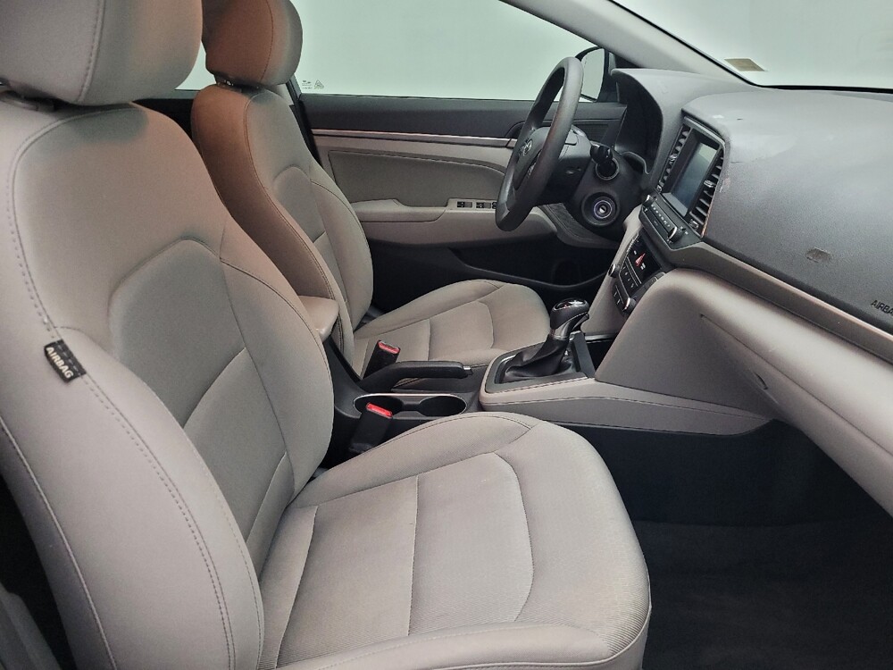 2017 Hyundai Elantra in Jacksonville, FL 32210 - 18116698 21