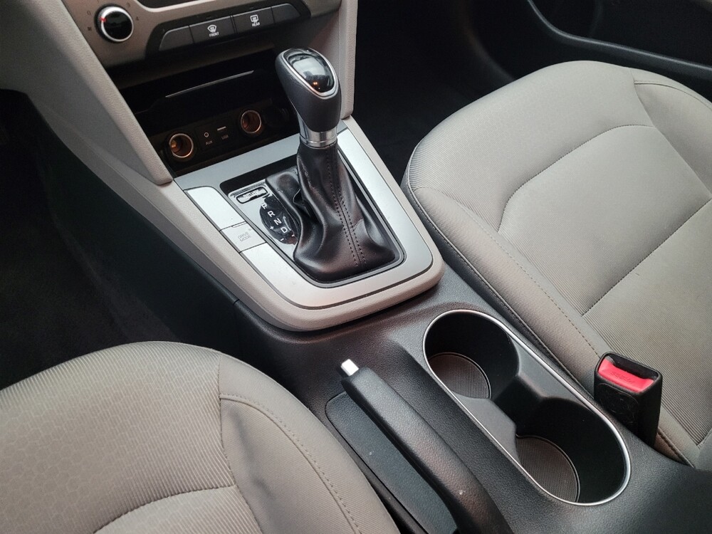 2017 Hyundai Elantra in Jacksonville, FL 32210 - 18116698 26