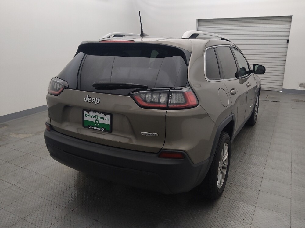 2019 Jeep Cherokee in Houston, TX 77034 - 18116703 7