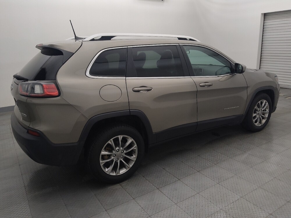 2019 Jeep Cherokee in Houston, TX 77034 - 18116703 10