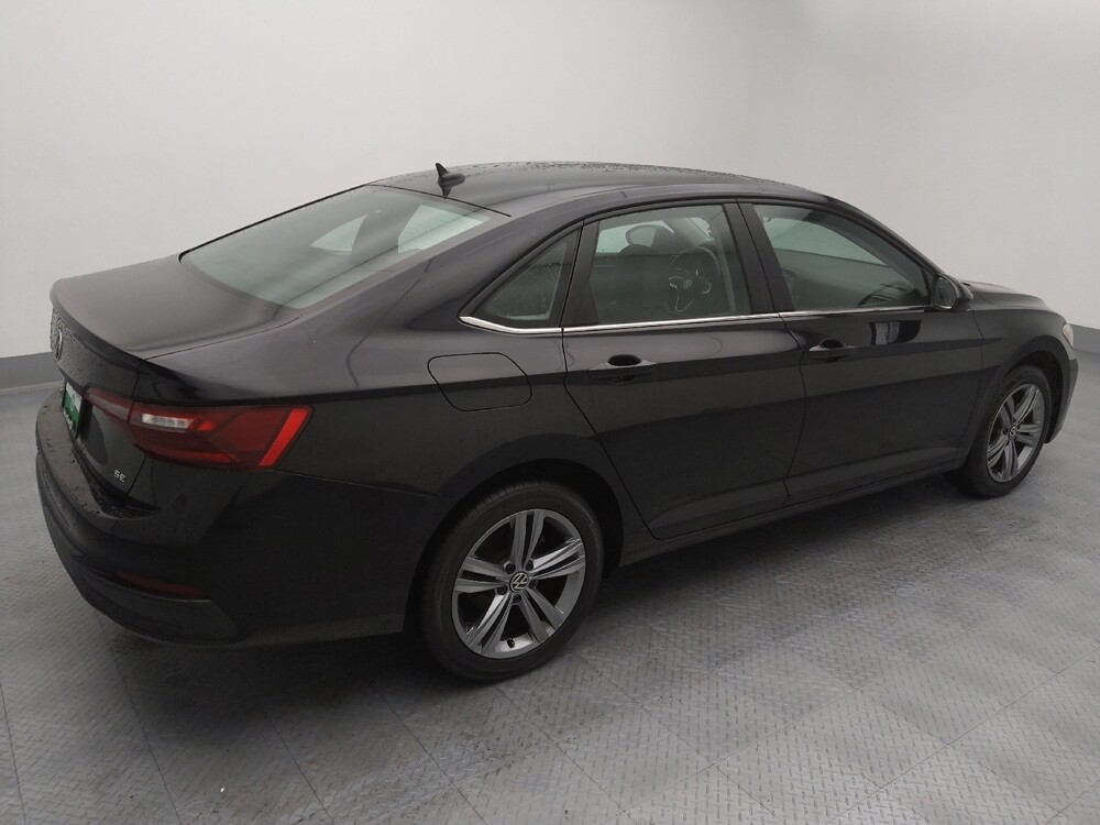 2024 Volkswagen Jetta in Independence, MO 64055 - 18116704 10