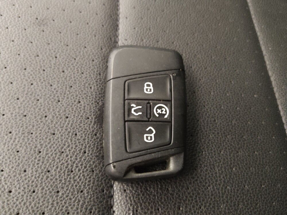 2024 Volkswagen Jetta in Independence, MO 64055 - 18116704 32