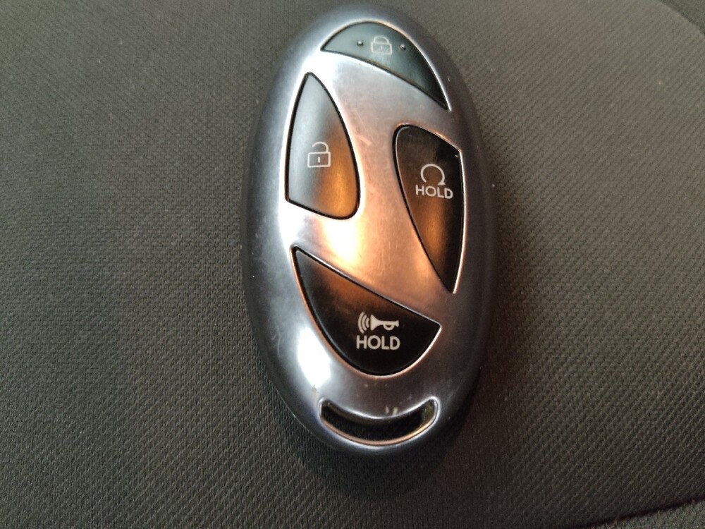 2025 Hyundai Elantra in Topeka, KS 66611 - 18116705 32