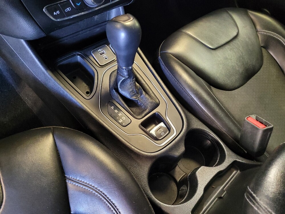 2019 Jeep Cherokee in Kissimmee, FL 34744 - 18116713 26