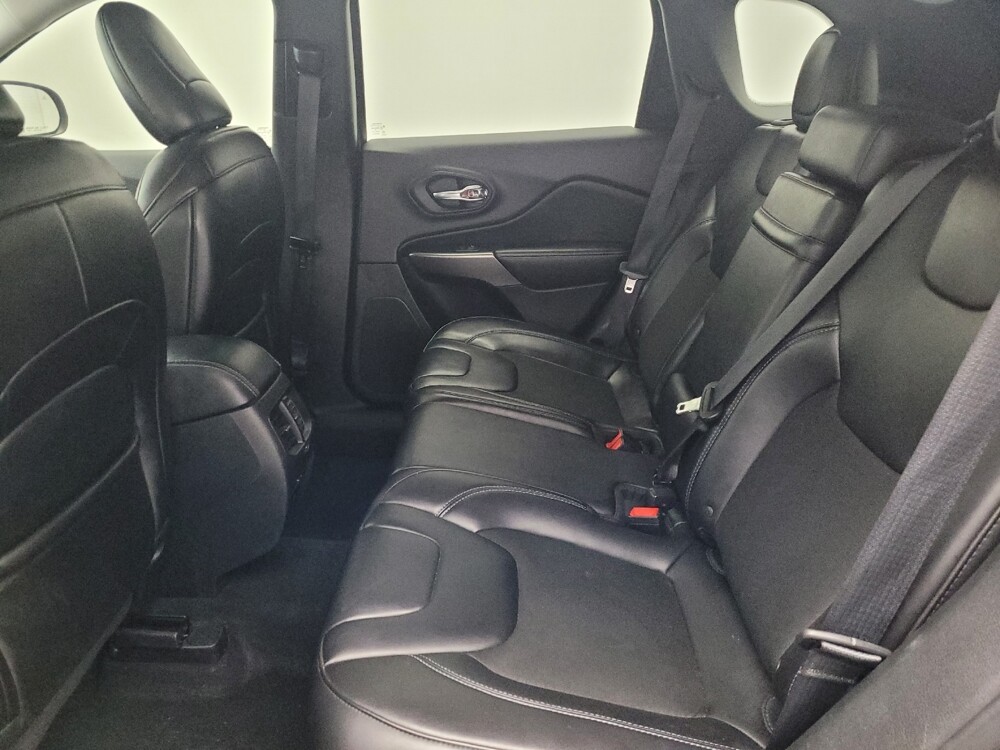 2019 Jeep Cherokee in Kissimmee, FL 34744 - 18116713 18