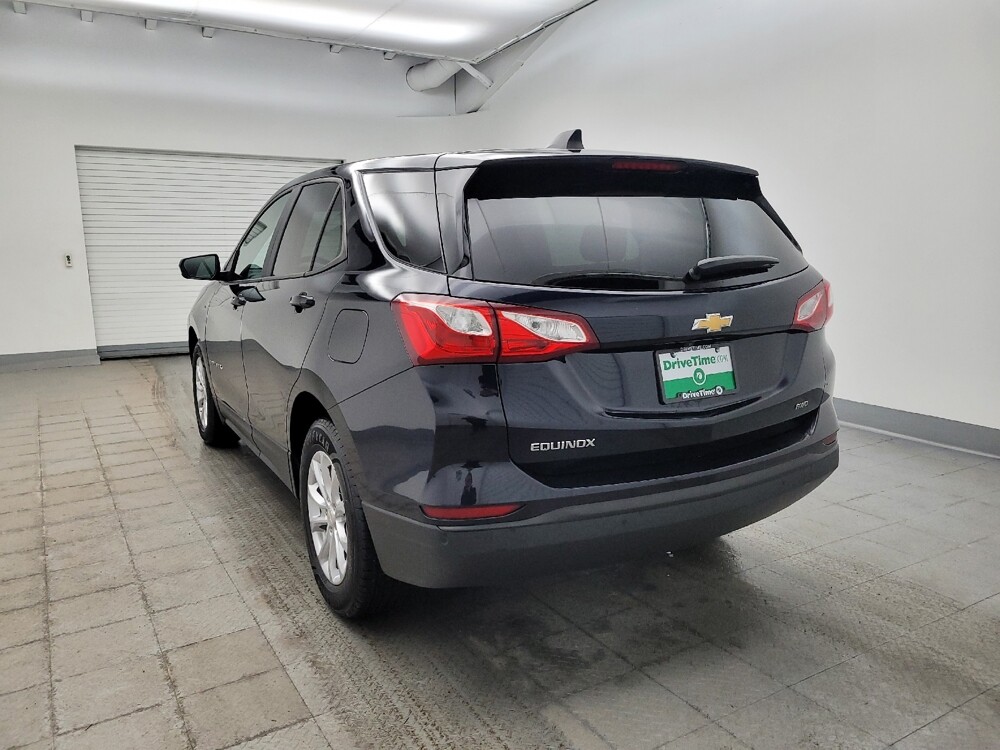 2020 Chevrolet Equinox in Cincinnati, OH 45255 - 18116714 5