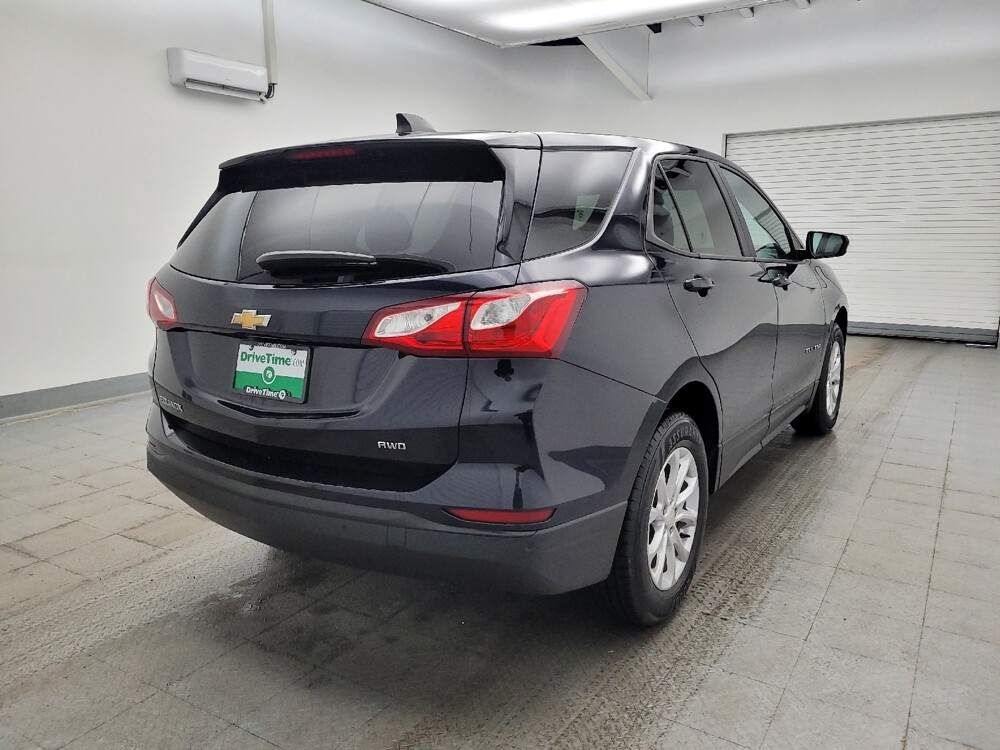 2020 Chevrolet Equinox in Cincinnati, OH 45255 - 18116714 9