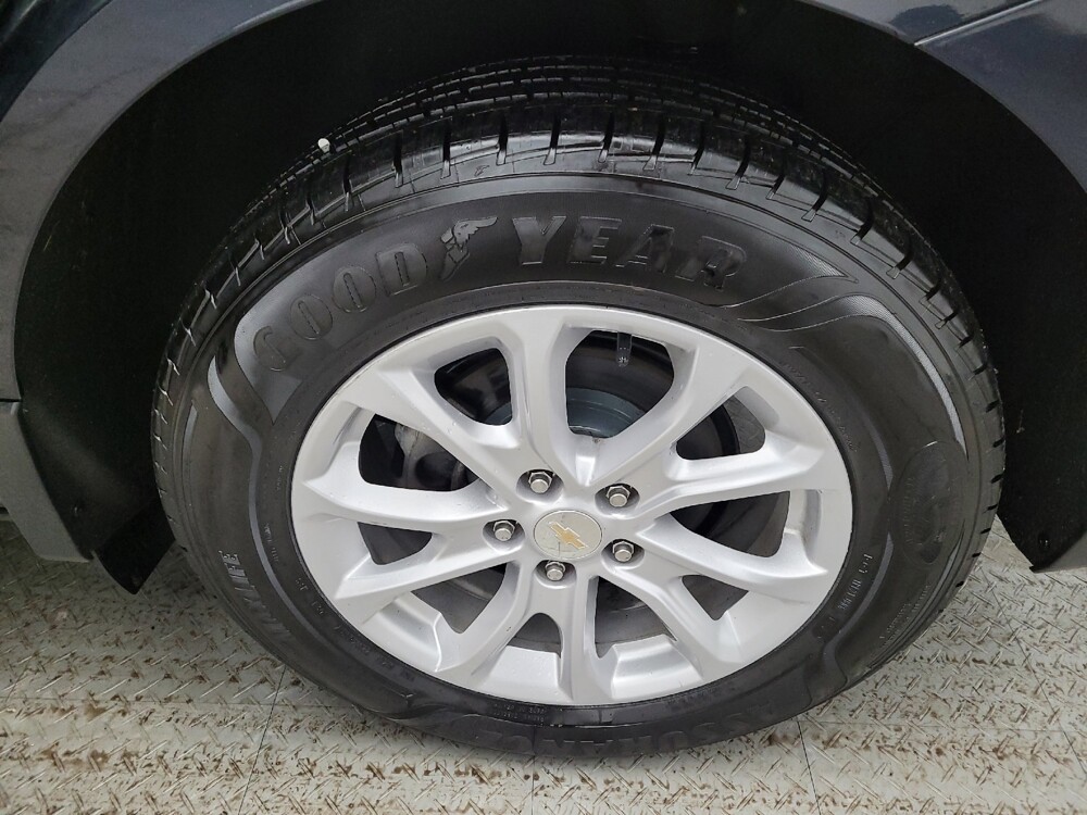 2020 Chevrolet Equinox in Cincinnati, OH 45255 - 18116714 31