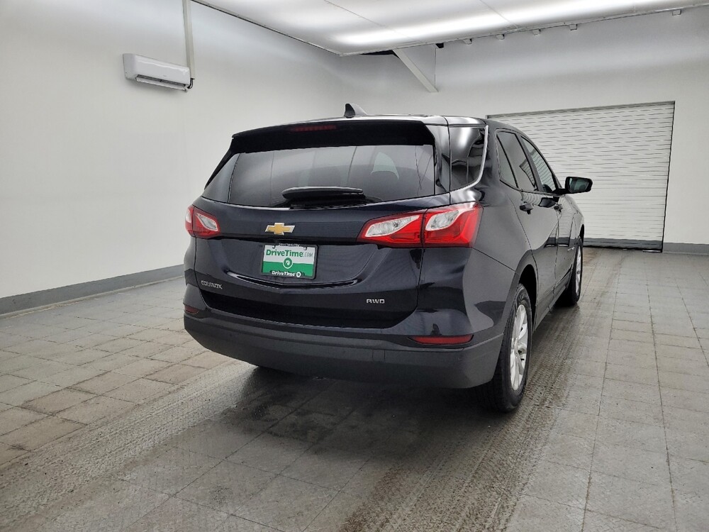 2020 Chevrolet Equinox in Cincinnati, OH 45255 - 18116714 7