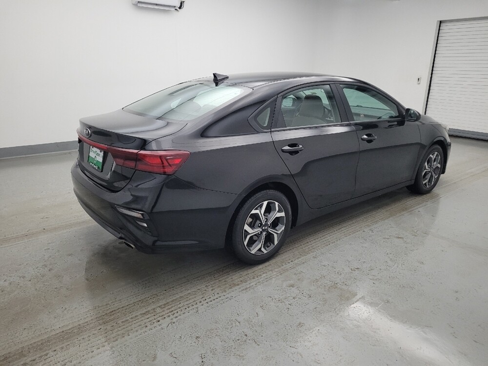2021 Kia Forte in Maple Heights, OH 44137 - 18116715 10