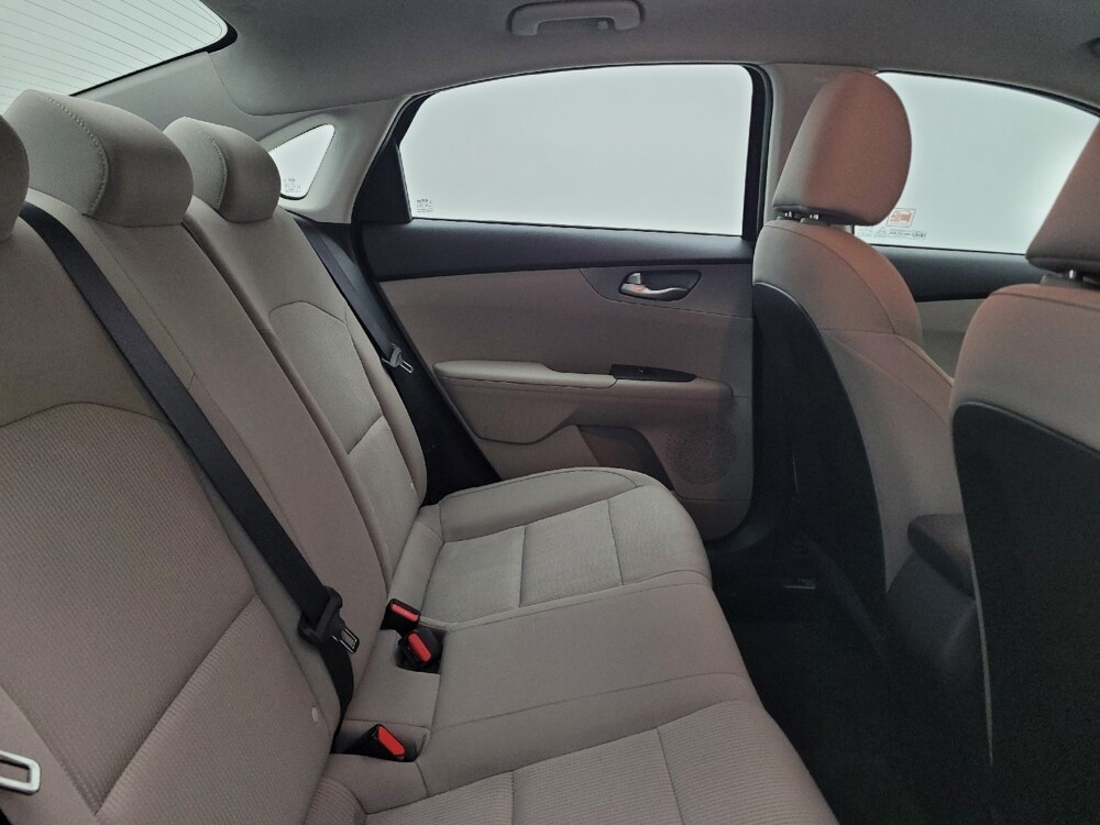 2021 Kia Forte in Maple Heights, OH 44137 - 18116715 19