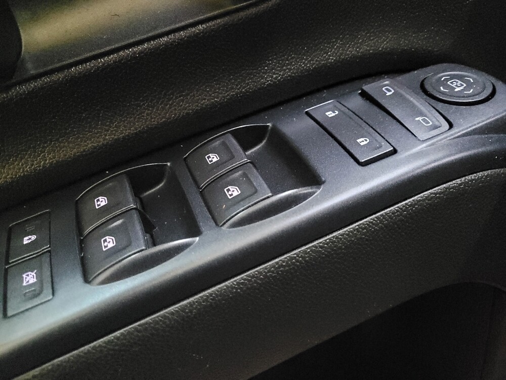 2018 Chevrolet Silverado 1500 in Charleston, SC 29414 - 18116723 27