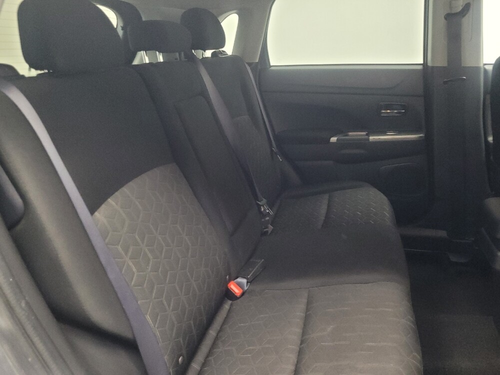 2021 Mitsubishi Outlander Sport in Indianapolis, IN 46219 - 18116727 19