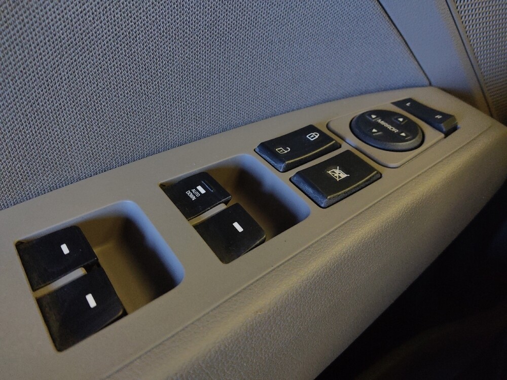 2019 Hyundai Elantra in Glendale, AZ 85301 - 18116730 27