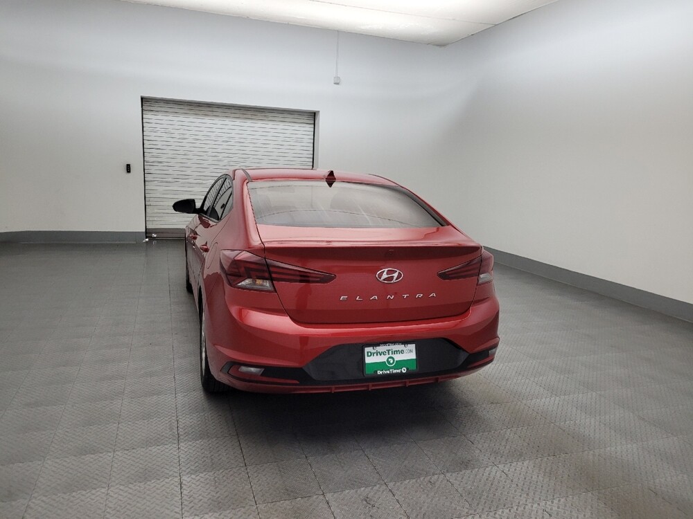 2019 Hyundai Elantra in Glendale, AZ 85301 - 18116730 6