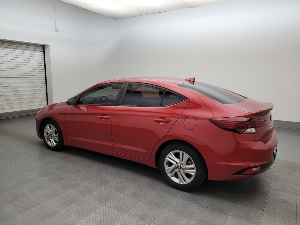2019 Hyundai Elantra in Glendale, AZ 85301 - 18116730 3