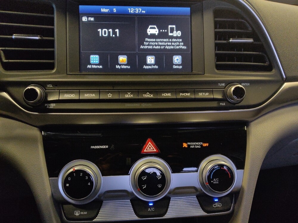 2019 Hyundai Elantra in Glendale, AZ 85301 - 18116730 25