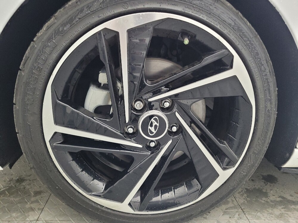 2023 Hyundai Elantra in Clearwater, FL 33764 - 18116732 31