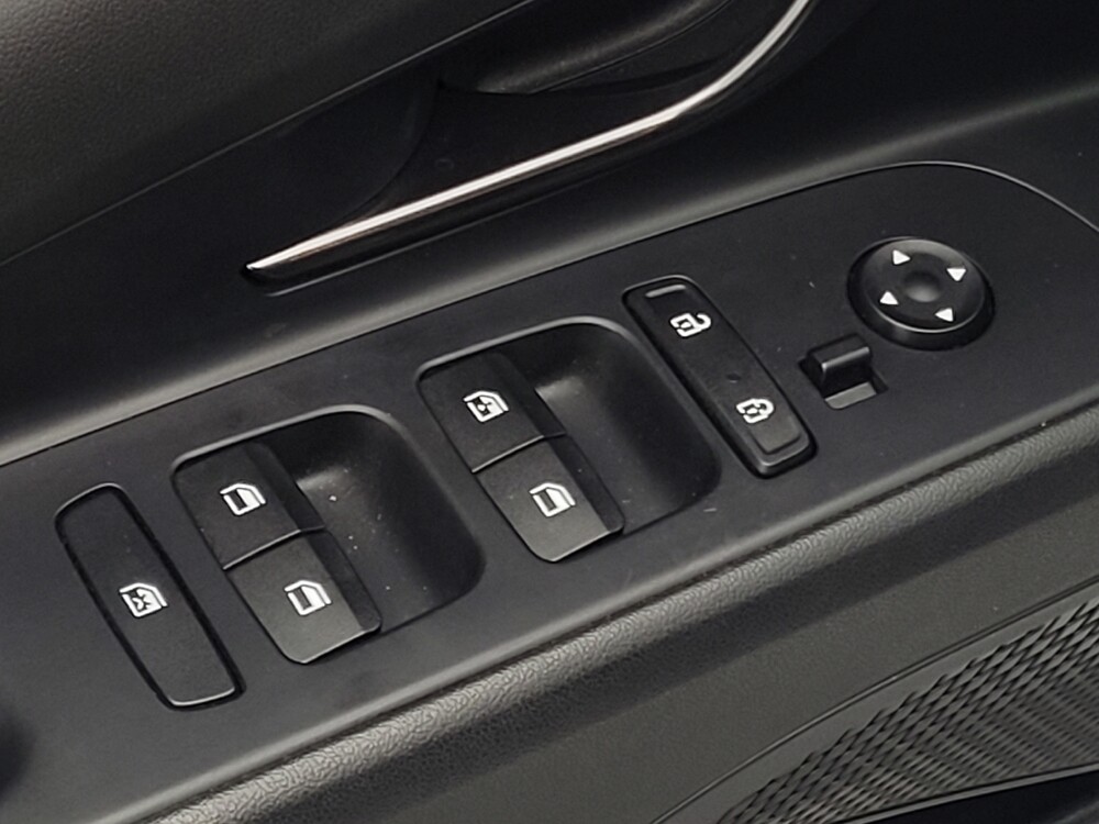 2023 Hyundai Elantra in Clearwater, FL 33764 - 18116732 27