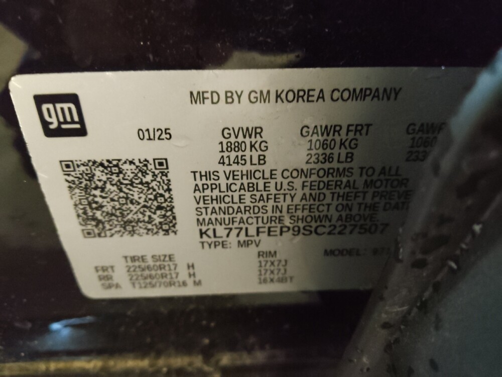 2025 Chevrolet Trax in Greenville, SC 29607 - 18116734 33