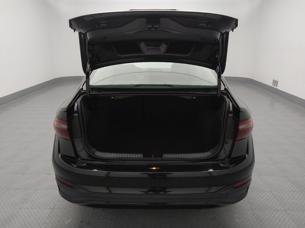 2025 Volkswagen Jetta in Topeka, KS 66611 - 18116735 29