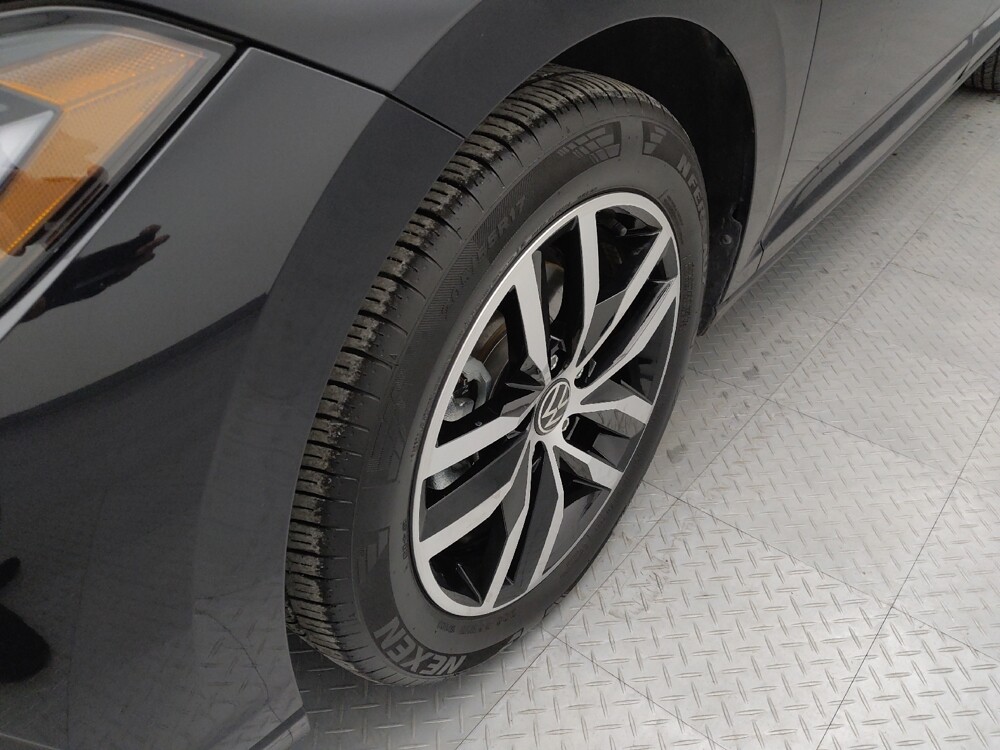 2025 Volkswagen Jetta in Topeka, KS 66611 - 18116735 31