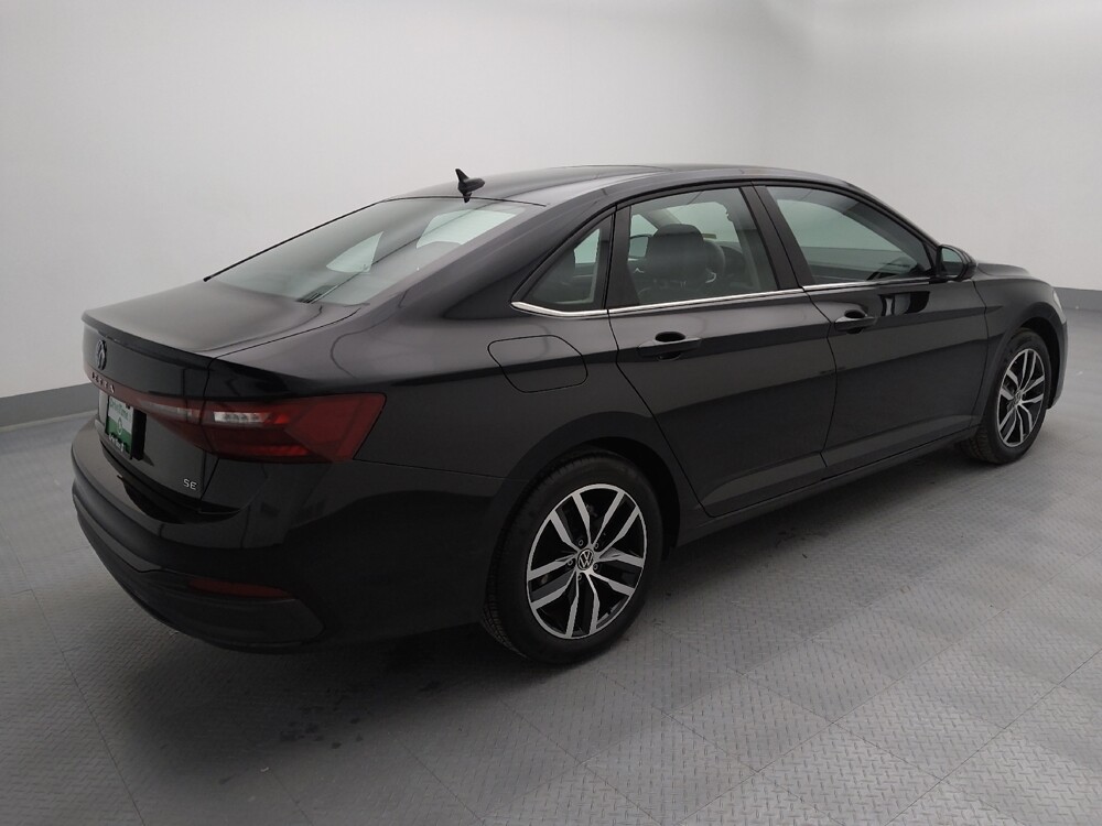 2025 Volkswagen Jetta in Topeka, KS 66611 - 18116735 10