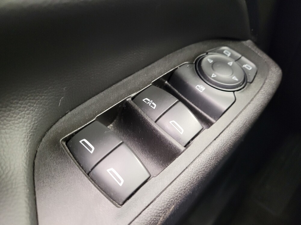 2018 Chevrolet Equinox in Maple Heights, OH 44137 - 18116737 27