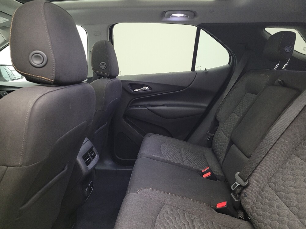 2018 Chevrolet Equinox in Maple Heights, OH 44137 - 18116737 18