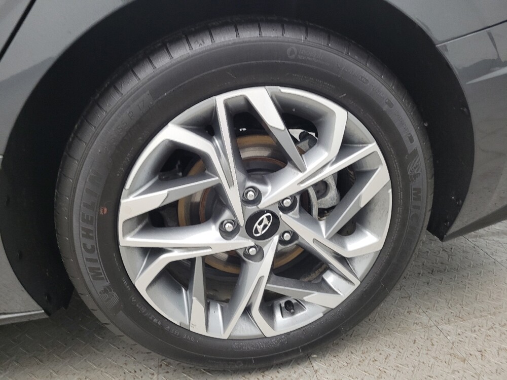 2023 Hyundai Sonata in Columbus, OH 43228 - 18116741 31