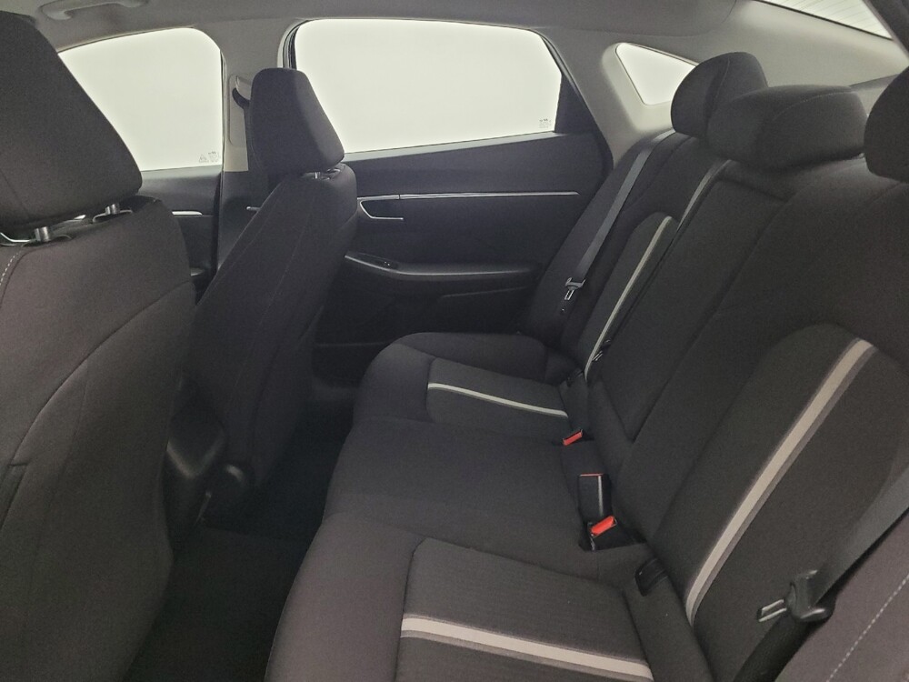 2023 Hyundai Sonata in Columbus, OH 43228 - 18116741 18