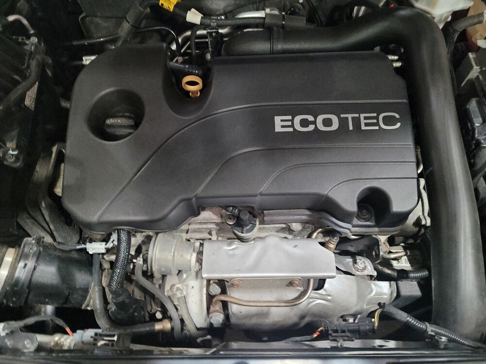 2021 Chevrolet Equinox in Owings Mills, MD 21117 - 18116749 30