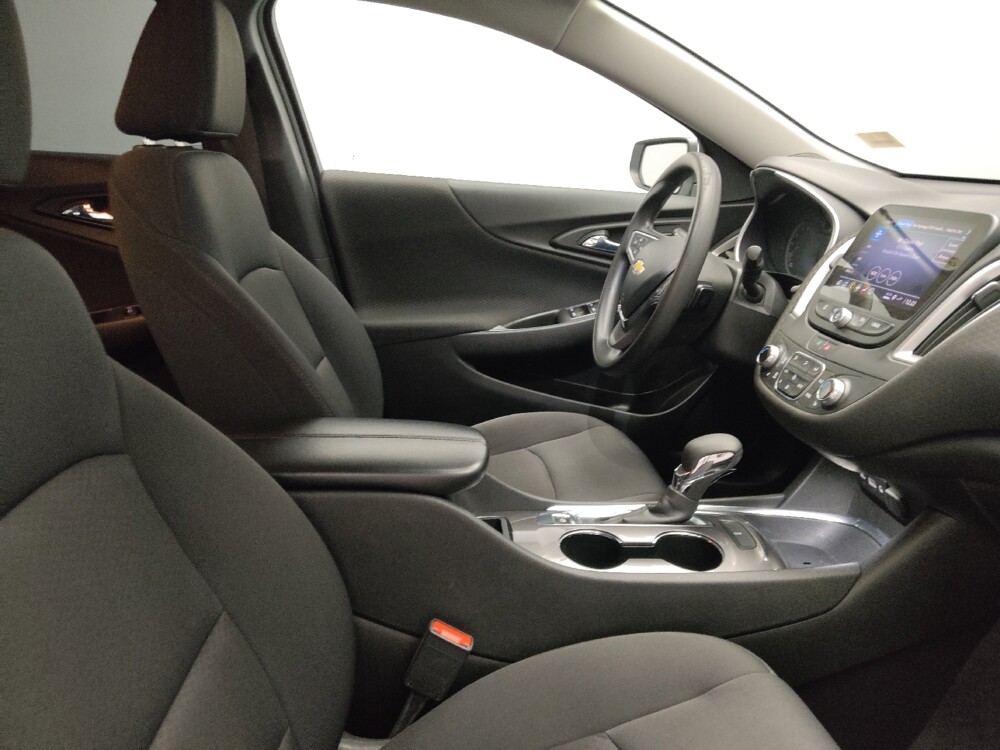 2022 Chevrolet Malibu in Fort Worth, TX 76116 - 18116767 21