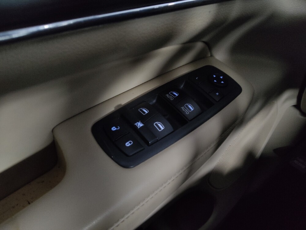 2019 Jeep Grand Cherokee in Conyers, GA 30094 - 18116771 27