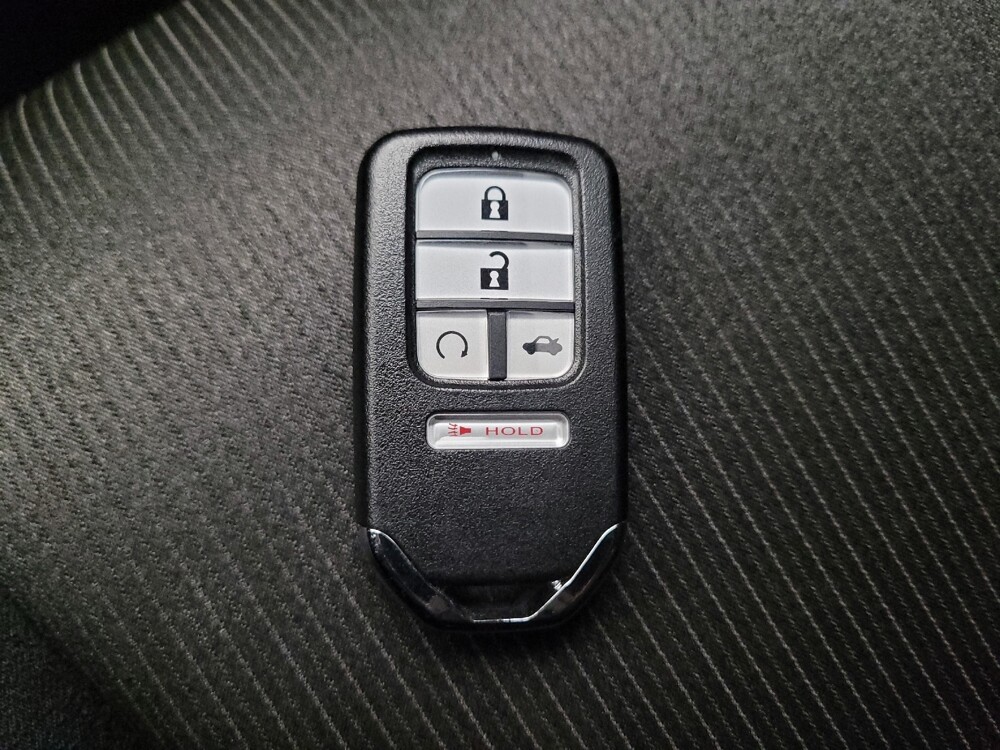 2019 Honda Accord in Montclair, CA 91763 - 18116779 32