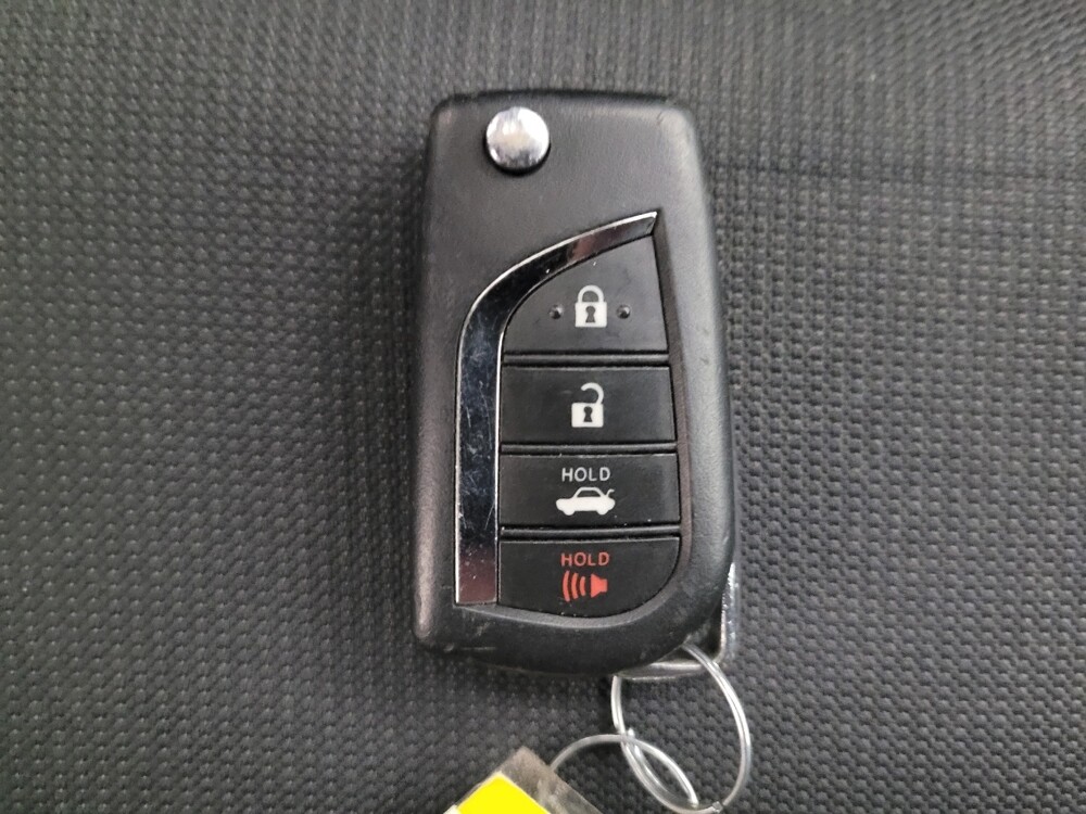 2022 Toyota Corolla in Miamisburg, OH 45342 - 18116785 32