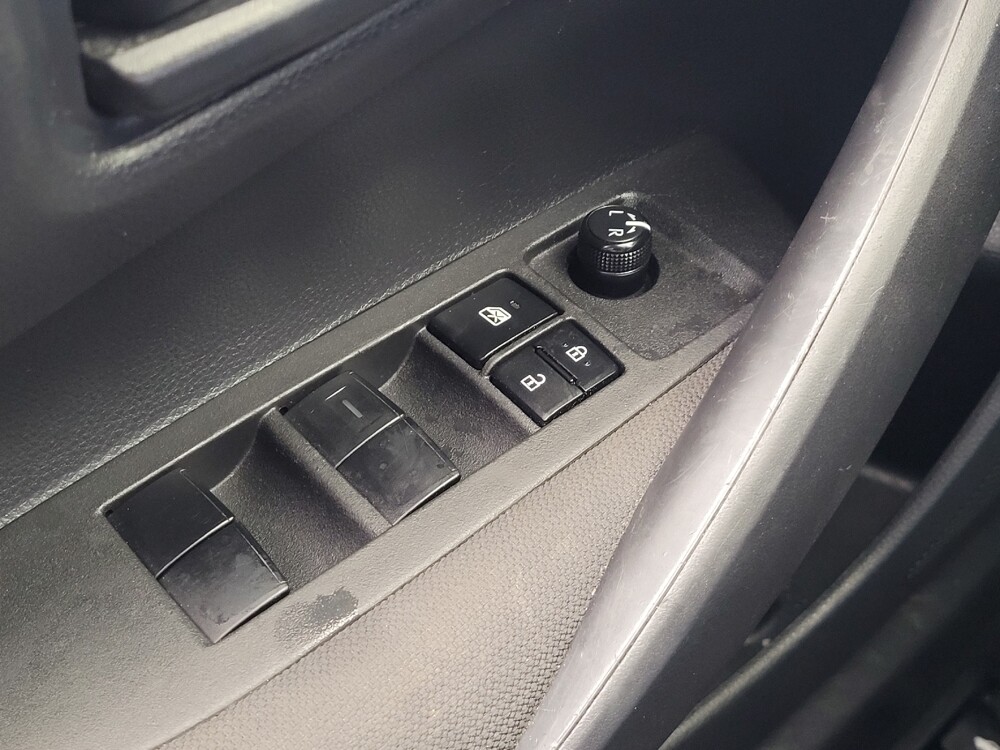 2022 Toyota Corolla in Miamisburg, OH 45342 - 18116785 27