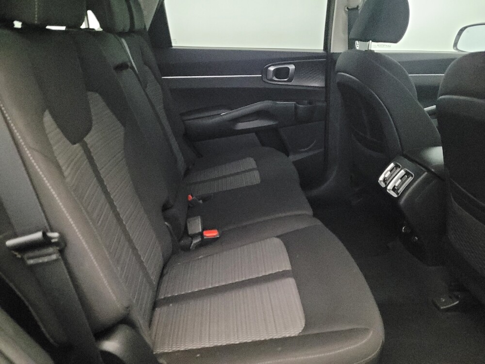 2023 Kia Sorento in New Castle, DE 19720 - 18116788 19