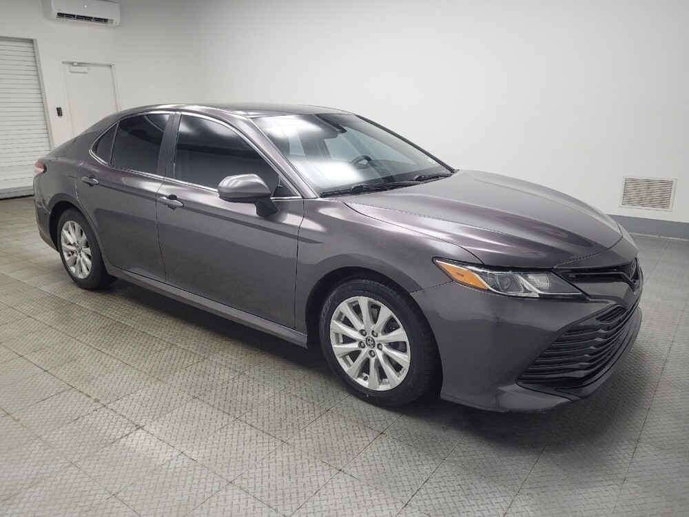 2019 Toyota Camry in Indianapolis, IN 46219 - 18116793 11