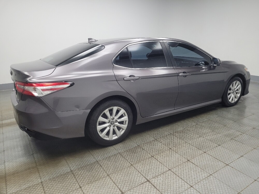 2019 Toyota Camry in Indianapolis, IN 46219 - 18116793 10